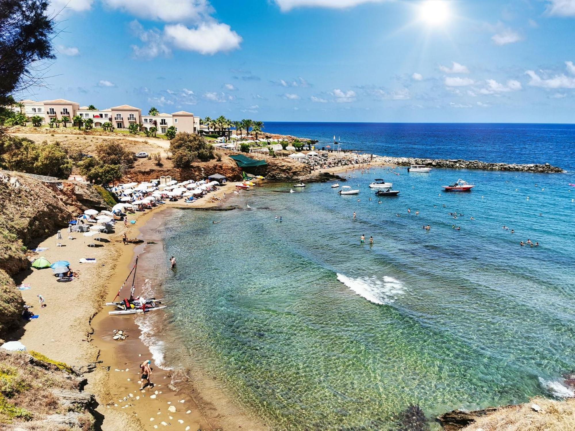 Ble Residence, Your Home Away From Home Pánormos المظهر الخارجي الصورة